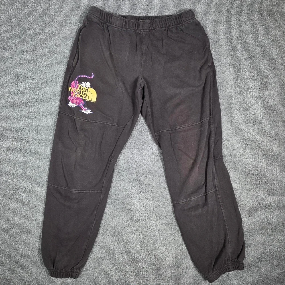 The North Face Year of the Tiger Graphic Sweatpants Black Mens Large NF0A7UJC